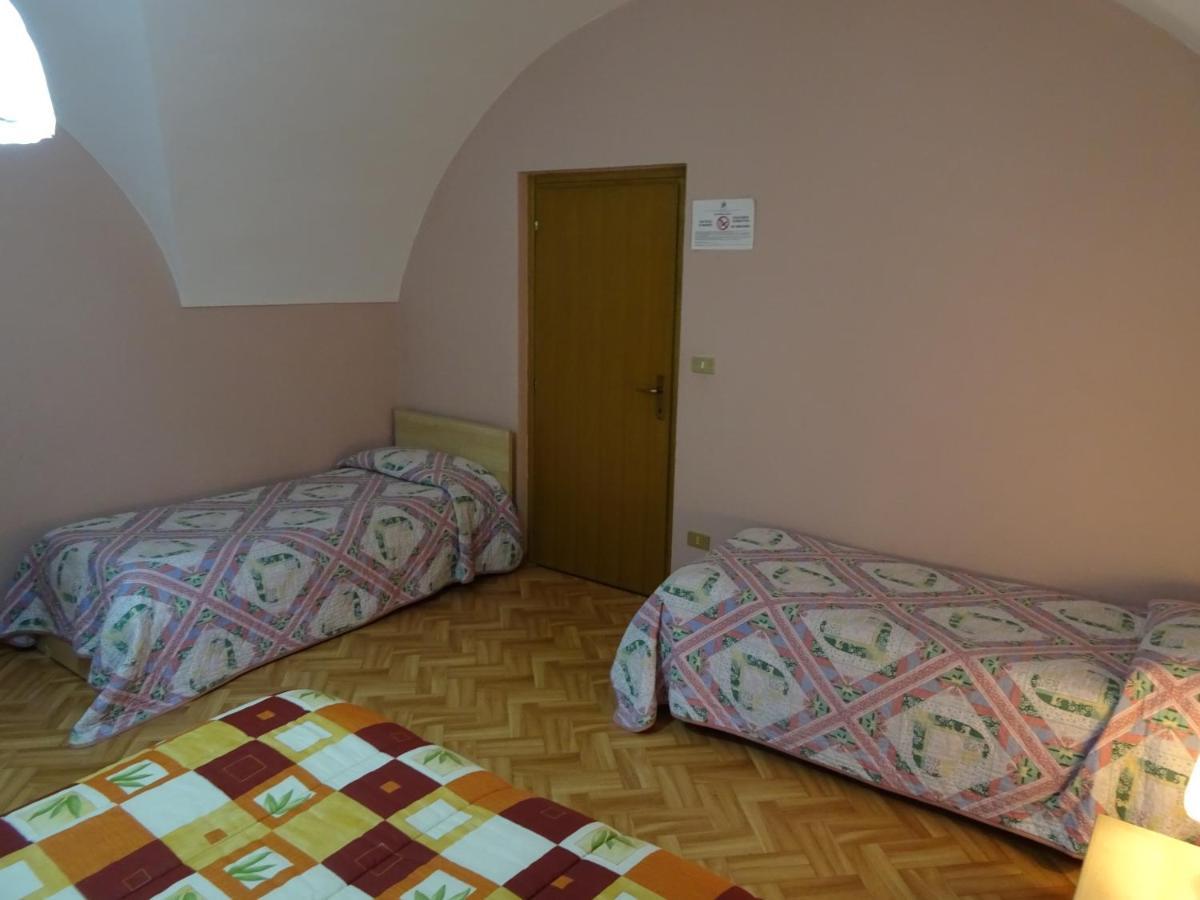 B&B San Valentino Giovo Exterior foto